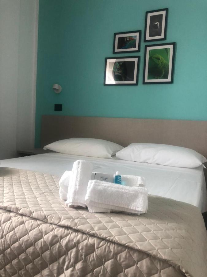Hotel Palazzo Caveja Rimini Exteriör bild